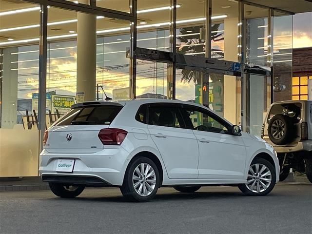 ポロ TSIハイライン メーカーナビ 社外AW ブラインドスポットモニター ステアリングスイッチ クルコンレーダー プッシュスタート ETC2.0 社外ドラレコ パーキングアシスト フォグランプ(40枚目)