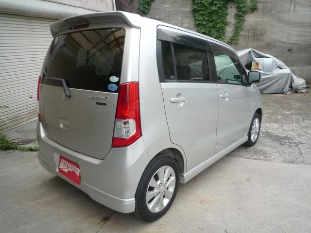 ワゴンＲ 　ユーザー様直接買い取り車　１オーナー禁煙車　インテリキー２個　社外ナビＴＶバックカメラ　純正アルミ　ＥＴＣ　ＨＩＤヘッドライト　２０２１年第３週製造ブリヂストンタイヤ装着（7枚目）