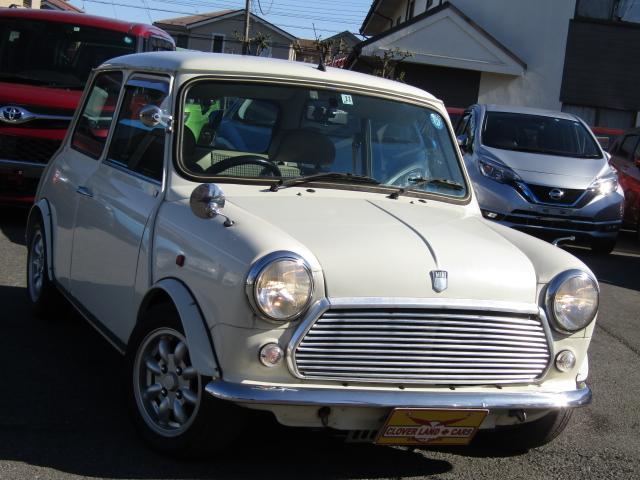 ＭＩＮＩ メイフェア　Ｈ１１年モデル　メイフェア４速マニュアル車♪♪　　♪限定車♪　社外ラジオ・ハーフレザーシート・オーバーフェンダー・社外１２インチアルミホイール・純正ステアリング（28枚目）