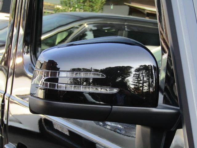 G350d ラグジュアリーPKG ナビ フルセグ バックカメラ DVD再生 ブルートゥース サンルーフ ETC サンルーフ AMG20インチAW コーナーセンサー 社外サイドステップ 黒革シート ブラインドスポット(34枚目)