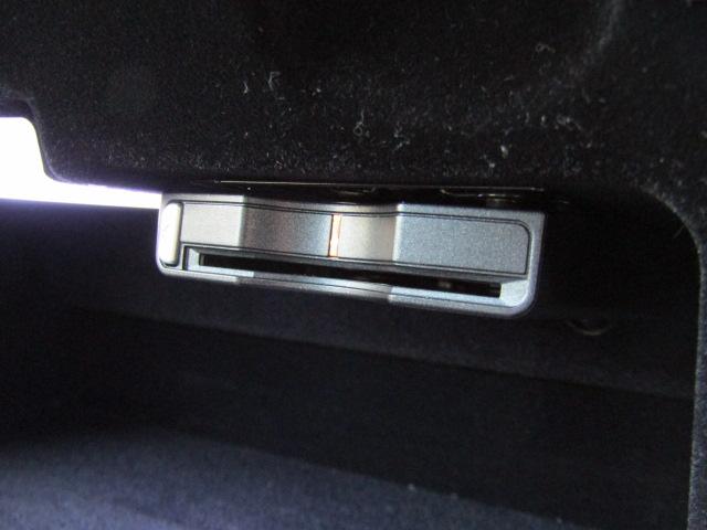 G350d ラグジュアリーPKG ナビ フルセグ バックカメラ DVD再生 ブルートゥース サンルーフ ETC サンルーフ AMG20インチAW コーナーセンサー 社外サイドステップ 黒革シート ブラインドスポット(56枚目)