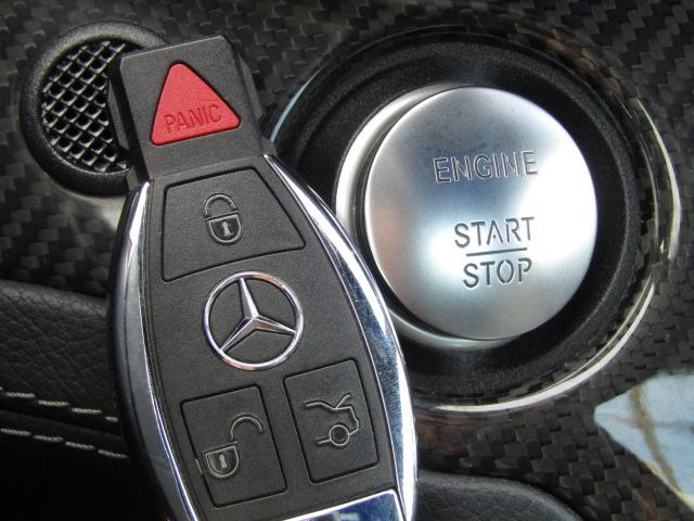 ＳＬ ＳＬ６３　２０１４モデル　ＡＭＧパフォーマンスＰＫＧ　ＡＭＧ１９／２０アルミ　ＡＭＧレッドキャリパー　パフォーマンブラインドスポット　ハーマンカードン　バックカメラ　ＥＴＣ　黒革　シートヒーター　ＨＩＤ（18枚目）