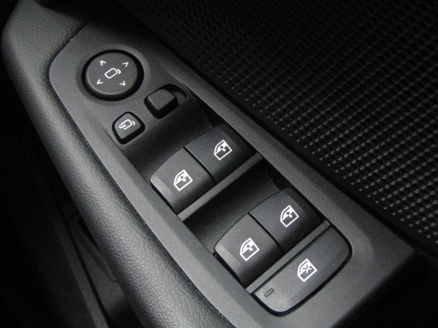 １シリーズ １１８ｄ　プレイ　衝突軽減Ｂ　メーカーナビ　ワンオーナー　　バックカメラ　レーンキープアシスト　ブラインドスポットモニター　パワーテールゲート　前後純正ドラレコ　シートメモリー　エンジンプッシュスタート　スマートキー（11枚目）