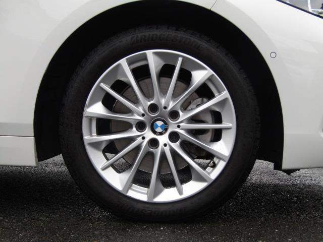 １シリーズ １１８ｄ　プレイ　衝突軽減Ｂ　メーカーナビ　ワンオーナー　　バックカメラ　レーンキープアシスト　ブラインドスポットモニター　パワーテールゲート　前後純正ドラレコ　シートメモリー　エンジンプッシュスタート　スマートキー（20枚目）