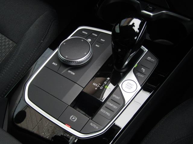 １シリーズ １１８ｄ　プレイ　衝突軽減Ｂ　メーカーナビ　ワンオーナー　　バックカメラ　レーンキープアシスト　ブラインドスポットモニター　パワーテールゲート　前後純正ドラレコ　シートメモリー　エンジンプッシュスタート　スマートキー（23枚目）