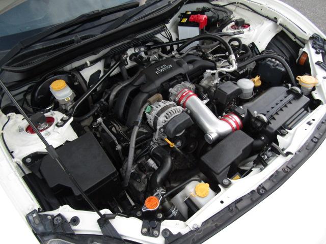 ８６ ＧＴ　パドルシフト　ＢＬＩＴＺ車高調　ＢＬＩＴＺサクションパイプ　社外エアロ　ＳＯＮＡＲテールランプ　カーボンリアスポイラー　ナビ・フルセグ　バックカメラ　ＤＶＤ　音楽サーバー　ＥＴＣ　ＨＩＤ（17枚目）