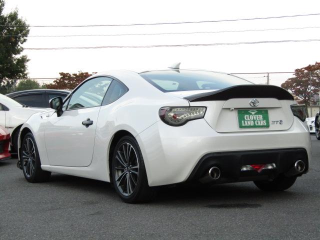 ８６ ＧＴ　パドルシフト　ＢＬＩＴＺ車高調　ＢＬＩＴＺサクションパイプ　社外エアロ　ＳＯＮＡＲテールランプ　カーボンリアスポイラー　ナビ・フルセグ　バックカメラ　ＤＶＤ　音楽サーバー　ＥＴＣ　ＨＩＤ（24枚目）