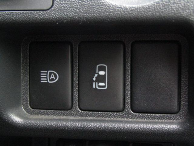 ハイエースワゴン GL 4WD ドライブレコーダー ETC 全周囲カメラ ナビ レーンアシスト 衝突被害軽減システム 電動スライドドア オートマチックハイビーム オートライト スマートキー 電動格納ミラー ターボ(10枚目)