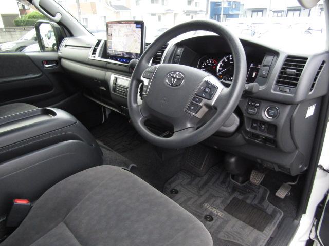 ハイエースワゴン GL 4WD ドライブレコーダー ETC 全周囲カメラ ナビ レーンアシスト 衝突被害軽減システム 電動スライドドア オートマチックハイビーム オートライト スマートキー 電動格納ミラー ターボ(52枚目)