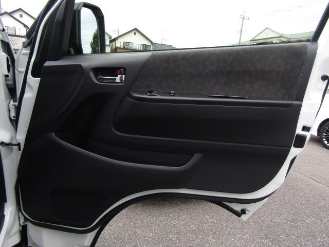 ハイエースワゴン GL 4WD ドライブレコーダー ETC 全周囲カメラ ナビ レーンアシスト 衝突被害軽減システム 電動スライドドア オートマチックハイビーム オートライト スマートキー 電動格納ミラー ターボ(56枚目)