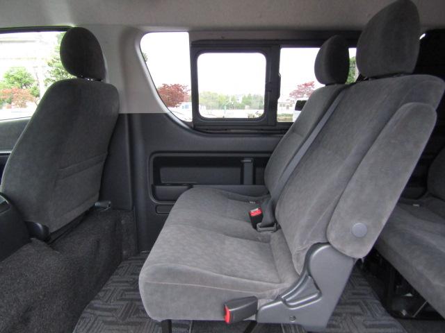 ハイエースワゴン GL 4WD ドライブレコーダー ETC 全周囲カメラ ナビ レーンアシスト 衝突被害軽減システム 電動スライドドア オートマチックハイビーム オートライト スマートキー 電動格納ミラー ターボ(63枚目)