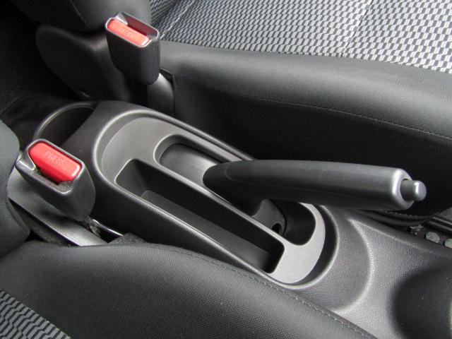 マーチ ニスモ ETC バックカメラ ナビ アルミホイール オートライト スマートキー アイドリングストップ 電動格納ミラー CVT 盗難防止システム 衝突安全ボディ ABS ESC ミュージックプレイヤー接続可(66枚目)