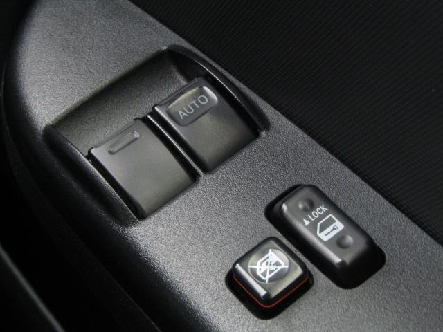TOYOTA HIACE VAN LONG DX GL PACKAGE