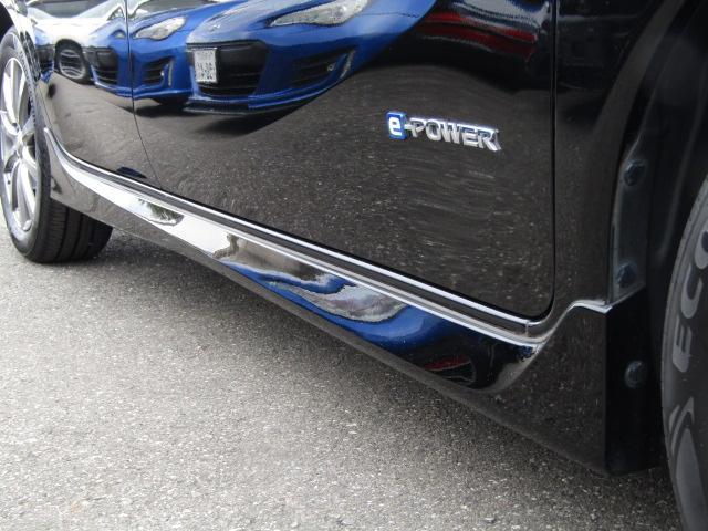 ノート e-パワー X 全周囲カメラ ナビ TV クリアランスソナー レーンアシスト 衝突被害軽減システム アルミホイール オートライト スマートキー アイドリングストップ 電動格納ミラー CVT 盗難防止システム(66枚目)