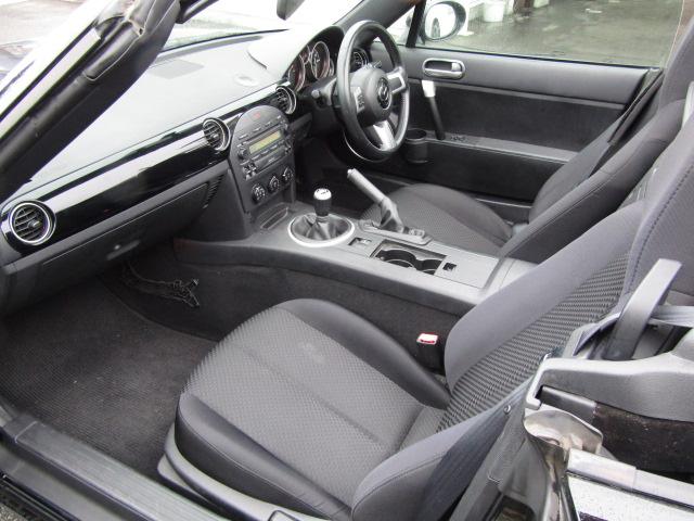 ロードスター RS HID MT キーレスエントリー アルミホイール 盗難防止システム 衝突安全ボディ ABS CD 記録簿 エアコン パワーステアリング パワーウィンドウ(11枚目)