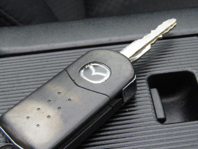 ロードスター RS HID MT キーレスエントリー アルミホイール 盗難防止システム 衝突安全ボディ ABS CD 記録簿 エアコン パワーステアリング パワーウィンドウ(29枚目)