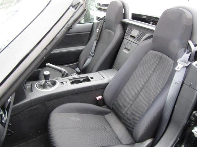 ロードスター RS HID MT キーレスエントリー アルミホイール 盗難防止システム 衝突安全ボディ ABS CD 記録簿 エアコン パワーステアリング パワーウィンドウ(30枚目)