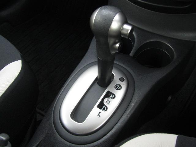 ノート Ｘ　ＤＩＧ－Ｓ　ドライブレコーダー　ＥＴＣ　全周囲カメラ　クリアランスソナー　レーンアシスト　衝突被害軽減システム　オートライト　スマートキー　アイドリングストップ　電動格納ミラー　ＣＶＴ　盗難防止システム（11枚目）