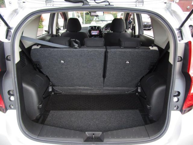 ノート Ｘ　ＤＩＧ－Ｓ　ドライブレコーダー　ＥＴＣ　全周囲カメラ　クリアランスソナー　レーンアシスト　衝突被害軽減システム　オートライト　スマートキー　アイドリングストップ　電動格納ミラー　ＣＶＴ　盗難防止システム（19枚目）