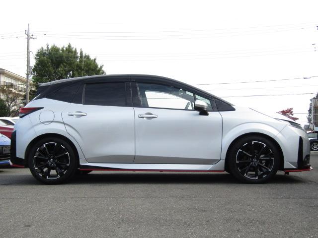 オーラ ニスモ ETC 全周囲カメラ ナビ クリアランスソナー 衝突被害軽減システム アルミホイール オートマチックハイビーム オートライト LEDヘッドランプ パワーシート スマートキー 電動格納ミラー(15枚目)