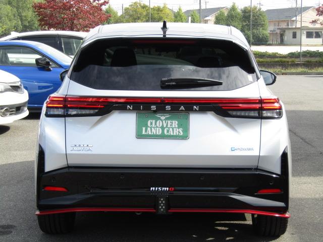 オーラ ニスモ ETC 全周囲カメラ ナビ クリアランスソナー 衝突被害軽減システム アルミホイール オートマチックハイビーム オートライト LEDヘッドランプ パワーシート スマートキー 電動格納ミラー(56枚目)