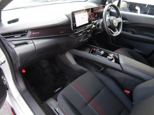 オーラ ニスモ ETC 全周囲カメラ ナビ クリアランスソナー 衝突被害軽減システム アルミホイール オートマチックハイビーム オートライト LEDヘッドランプ パワーシート スマートキー 電動格納ミラー(74枚目)