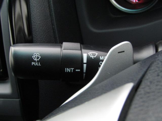 マークＸ ２５０Ｇ　Ｓパッケージ　Ｇ’ｓ　特別仕様車　ＴＥＩＮ車高調　パドルシフト　スルガスピードマフラー　社外ヘッド＆テールランプ　クルコン　専用シート・１９ＡＷ・ビックキャリパー　ナビ・フルセグ　バックカメラ　ＥＴＣ（52枚目）