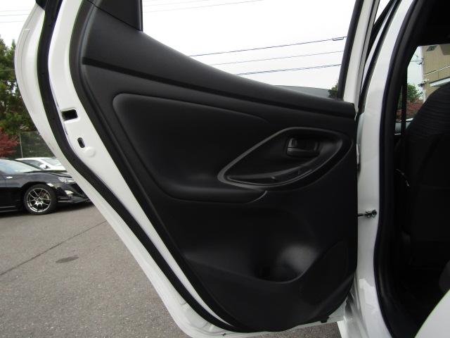 ヤリス ハイブリッドZ ナビ クリアランスソナー オートクルーズコントロール レーンアシスト 衝突被害軽減システム オートマチックハイビーム オートライト LEDヘッドランプ スマートキー 電動格納ミラー シートヒーター(63枚目)