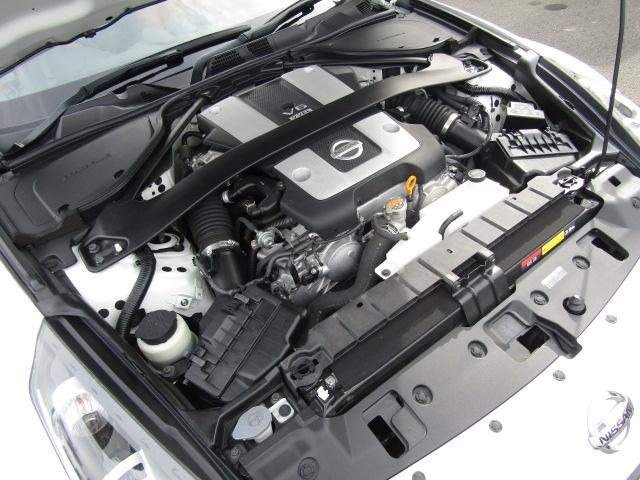 フェアレディZ バージョンST パドルシフト NISMOマフラー クスコ車高調 RAYS19AW 半革シートヒーター 1オーナー コーナーセンサー ナビ・フルセグ バックカメラ DVD 音楽サーバー ブルートゥース ETC ドラレコ(19枚目)