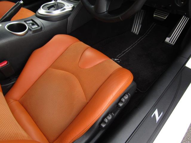 フェアレディZ バージョンST パドルシフト NISMOマフラー クスコ車高調 RAYS19AW 半革シートヒーター 1オーナー コーナーセンサー ナビ・フルセグ バックカメラ DVD 音楽サーバー ブルートゥース ETC ドラレコ(67枚目)