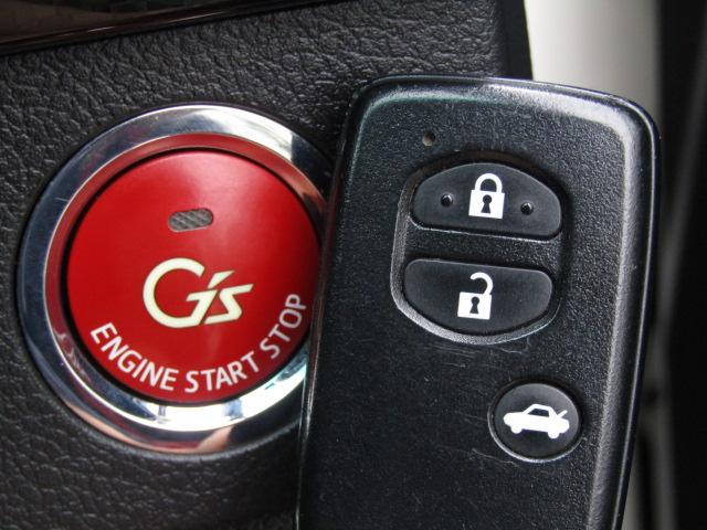【プッシュスタート＆スマートキー！】持っているだけでドアの施錠からエンジンスタートまで出来ます。※ＬＩＮＥでのお問合せもＯＫ！