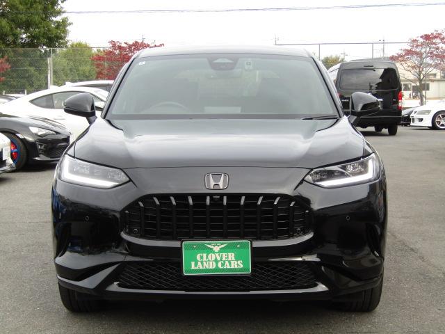 ＺＲ－Ｖ ｅ：ＨＥＶ　Ｚ特別仕様車ブラックスタイル　ドライブレコーダー　全周囲カメラ　クリアランスソナー　オートクルーズコントロール　レーンアシスト　パワーシート　衝突被害軽減システム　ナビ　ＴＶ　オートライト　ＬＥＤヘッドランプ　電動リアゲート（13枚目）