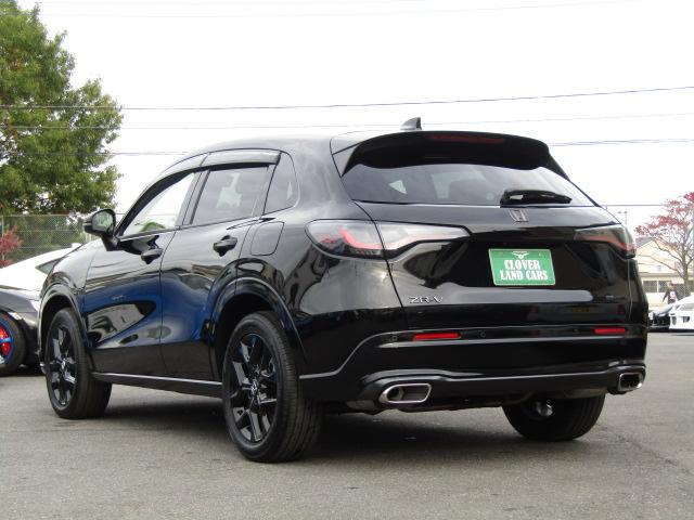 ＺＲ－Ｖ ｅ：ＨＥＶ　Ｚ特別仕様車ブラックスタイル　ドライブレコーダー　全周囲カメラ　クリアランスソナー　オートクルーズコントロール　レーンアシスト　パワーシート　衝突被害軽減システム　ナビ　ＴＶ　オートライト　ＬＥＤヘッドランプ　電動リアゲート（18枚目）