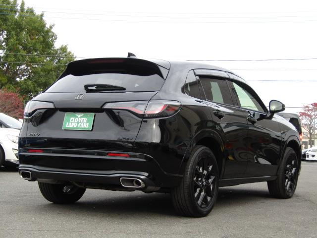 ＺＲ－Ｖ ｅ：ＨＥＶ　Ｚ特別仕様車ブラックスタイル　ドライブレコーダー　全周囲カメラ　クリアランスソナー　オートクルーズコントロール　レーンアシスト　パワーシート　衝突被害軽減システム　ナビ　ＴＶ　オートライト　ＬＥＤヘッドランプ　電動リアゲート（19枚目）