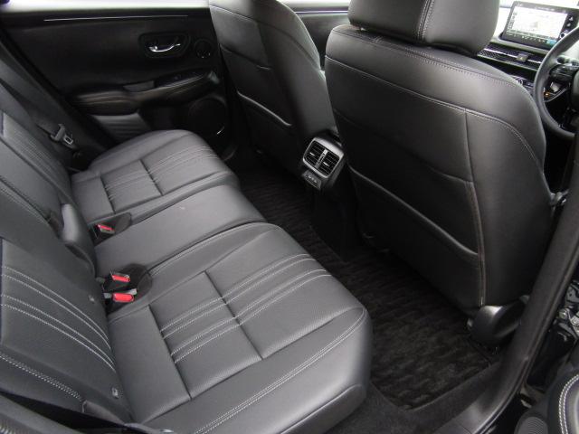 ＺＲ－Ｖ ｅ：ＨＥＶ　Ｚ特別仕様車ブラックスタイル　ドライブレコーダー　全周囲カメラ　クリアランスソナー　オートクルーズコントロール　レーンアシスト　パワーシート　衝突被害軽減システム　ナビ　ＴＶ　オートライト　ＬＥＤヘッドランプ　電動リアゲート（54枚目）