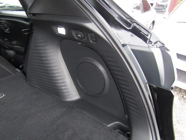 ＺＲ－Ｖ ｅ：ＨＥＶ　Ｚ特別仕様車ブラックスタイル　ドライブレコーダー　全周囲カメラ　クリアランスソナー　オートクルーズコントロール　レーンアシスト　パワーシート　衝突被害軽減システム　ナビ　ＴＶ　オートライト　ＬＥＤヘッドランプ　電動リアゲート（56枚目）