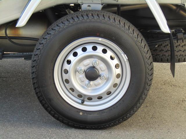 ハイゼットトラック ジャンボエクストラ　軽トラック　ＭＴ　衝突被害軽減システム　クリアランスソナー　ＴＶ　バックカメラ　スマートキー　アイドリングストップ　電動格納ミラー　オートライト　ＥＳＣ　エアコン　パワーウィンドウ　運転席エアバッグ（39枚目）