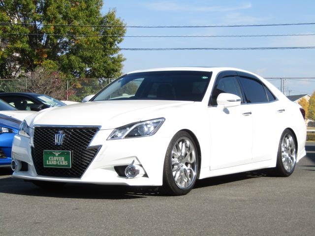 クラウン アスリートＳ　サンルーフ　ＴＥＩＮ車高調　黒革　パワーシート　シートヒーター・エアコン　ＥＴＣ　クルコン　ナビ・フルセグ　バックカメラ　ＤＶＤ　音楽サーバー　ＢＴ接続　マーベリック１９ＡＷ　マフラーカッター（22枚目）