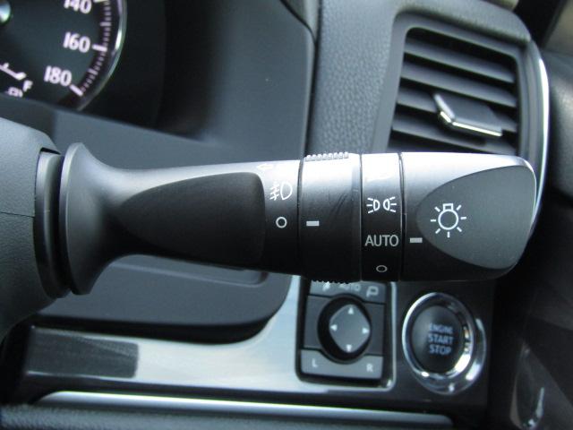 クラウン アスリートＳ　サンルーフ　ＴＥＩＮ車高調　黒革　パワーシート　シートヒーター・エアコン　ＥＴＣ　クルコン　ナビ・フルセグ　バックカメラ　ＤＶＤ　音楽サーバー　ＢＴ接続　マーベリック１９ＡＷ　マフラーカッター（53枚目）