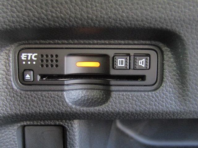 Ｎ－ＢＯＸカスタム Ｇ・ＥＸターボホンダセンシング　ドライブレコーダー　ＥＴＣ　バックカメラ　両側電動スライドドア　ナビ　ＴＶ　クリアランスソナー　オートクルーズコントロール　レーンアシスト　衝突被害軽減システム　オートライト　ＬＥＤヘッドランプ（12枚目）