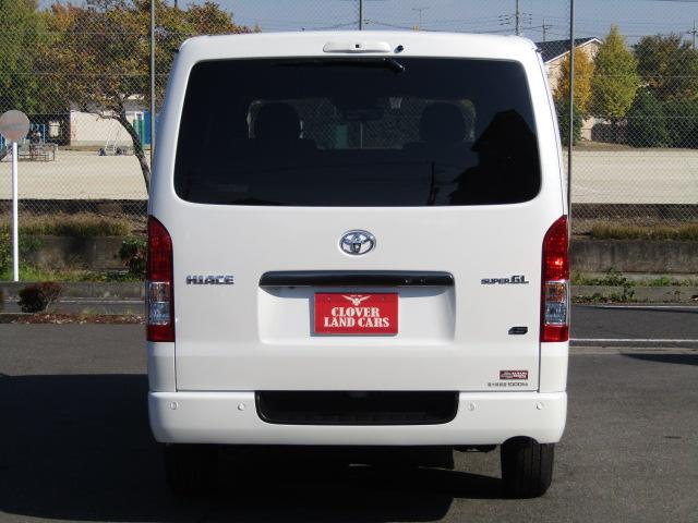 ハイエースバン ロングスーパーGL ダークプライムS 登録済未使用車 パノラミックビューモニター デジタルインナーミラー 両側パワースライド 専用シート 衝突軽減ブレーキ レーンキープアシスト オートマチックハイビーム LEDヘッドライト2025改モデル(16枚目)