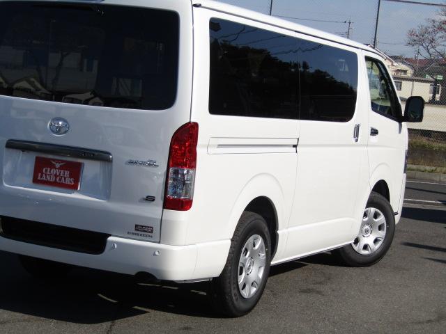 ハイエースバン ロングスーパーGL ダークプライムS 登録済未使用車 パノラミックビューモニター デジタルインナーミラー 両側パワースライド 専用シート 衝突軽減ブレーキ レーンキープアシスト オートマチックハイビーム LEDヘッドライト2025改モデル(37枚目)