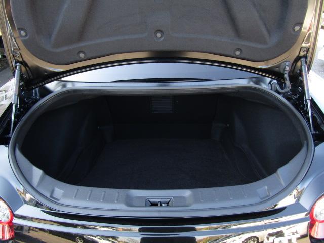 ＧＴ－Ｒ プレミアムエディション　禁煙車　ＢＯＳＥサウンド　ワンオーナー　サッチャム車両防盗システム　ハーフレザーシート　シートヒーター　純正ナビ　フルセグＴＶ　バックカメラ　Ｆ／Ｒドラレコ　純正２０インチアルミホイール　スマートキー（19枚目）