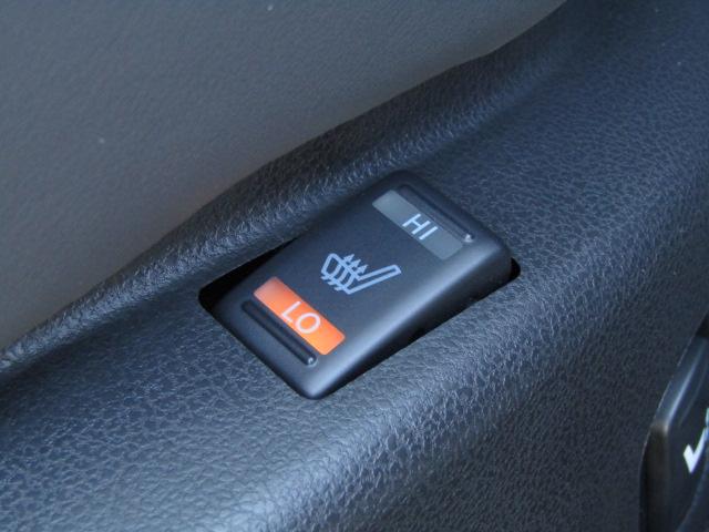 ＧＴ－Ｒ プレミアムエディション　禁煙車　ＢＯＳＥサウンド　ワンオーナー　サッチャム車両防盗システム　ハーフレザーシート　シートヒーター　純正ナビ　フルセグＴＶ　バックカメラ　Ｆ／Ｒドラレコ　純正２０インチアルミホイール　スマートキー（51枚目）