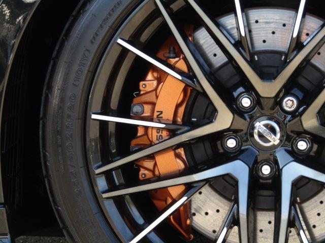 ＧＴ－Ｒ プレミアムエディション　禁煙車　ＢＯＳＥサウンド　ワンオーナー　サッチャム車両防盗システム　ハーフレザーシート　シートヒーター　純正ナビ　フルセグＴＶ　バックカメラ　Ｆ／Ｒドラレコ　純正２０インチアルミホイール　スマートキー（55枚目）