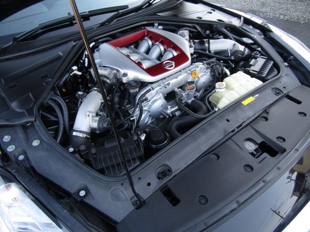 ＧＴ－Ｒ プレミアムエディション　禁煙車　ＢＯＳＥサウンド　ワンオーナー　サッチャム車両防盗システム　ハーフレザーシート　シートヒーター　純正ナビ　フルセグＴＶ　バックカメラ　Ｆ／Ｒドラレコ　純正２０インチアルミホイール　スマートキー（68枚目）