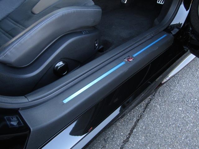 ＧＴ－Ｒ プレミアムエディション　禁煙車　ＢＯＳＥサウンド　ワンオーナー　サッチャム車両防盗システム　ハーフレザーシート　シートヒーター　純正ナビ　フルセグＴＶ　バックカメラ　Ｆ／Ｒドラレコ　純正２０インチアルミホイール　スマートキー（73枚目）