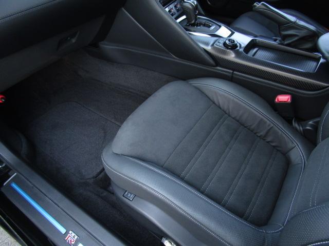 ＧＴ－Ｒ プレミアムエディション　禁煙車　ＢＯＳＥサウンド　ワンオーナー　サッチャム車両防盗システム　ハーフレザーシート　シートヒーター　純正ナビ　フルセグＴＶ　バックカメラ　Ｆ／Ｒドラレコ　純正２０インチアルミホイール　スマートキー（77枚目）
