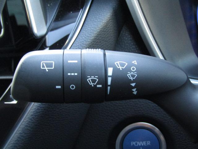 カローラスポーツ ハイブリッドＧ　スタイルパッケージ　ドライブレコーダー　ＥＴＣ　バックカメラ　クリアランスソナー　オートクルーズコントロール　レーンアシスト　衝突被害軽減システム　アルミホイール　オートマチックハイビーム　オートライト（11枚目）