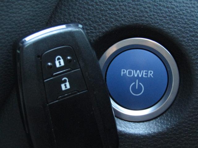 カローラスポーツ ハイブリッドＧ　スタイルパッケージ　ドライブレコーダー　ＥＴＣ　バックカメラ　クリアランスソナー　オートクルーズコントロール　レーンアシスト　衝突被害軽減システム　アルミホイール　オートマチックハイビーム　オートライト（32枚目）